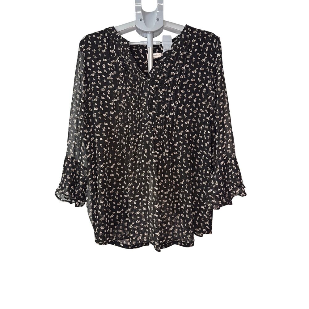Charter‎ Club Women's Size XL Flowered Blouse